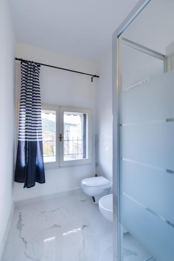 Apartment New & *